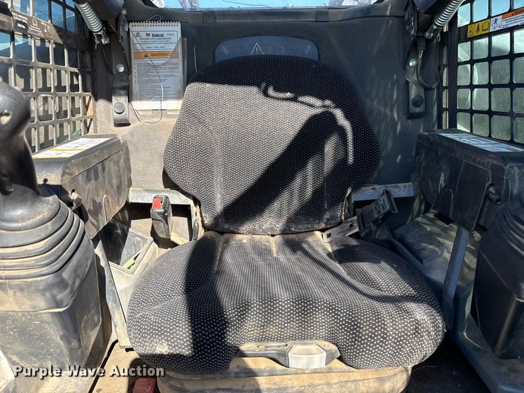 image for item YA1362 2021 Bobcat T870 tracked skid steer loader