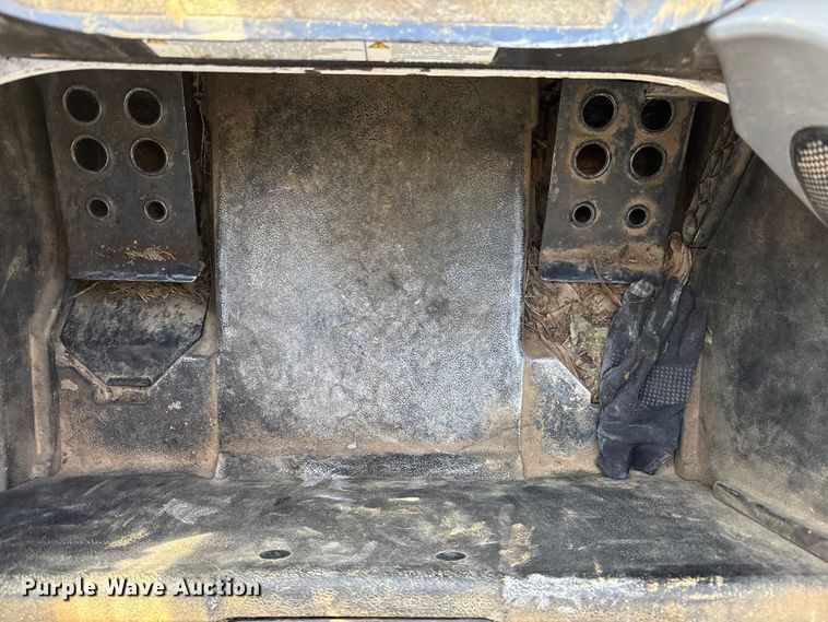 image for item YA1362 2021 Bobcat T870 tracked skid steer loader