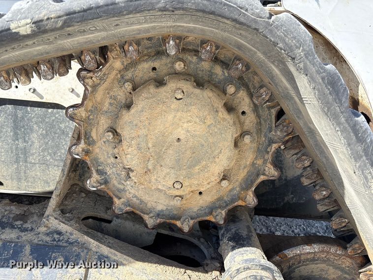 image for item YA1362 2021 Bobcat T870 tracked skid steer loader