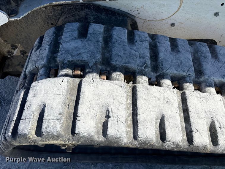 image for item YA1362 2021 Bobcat T870 tracked skid steer loader