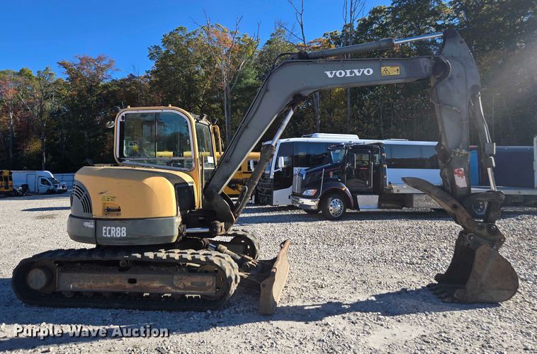 image for item YA1366 2008 Volvo ECR88 mini excavator