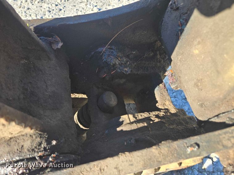 image for item YA1366 2008 Volvo ECR88 mini excavator