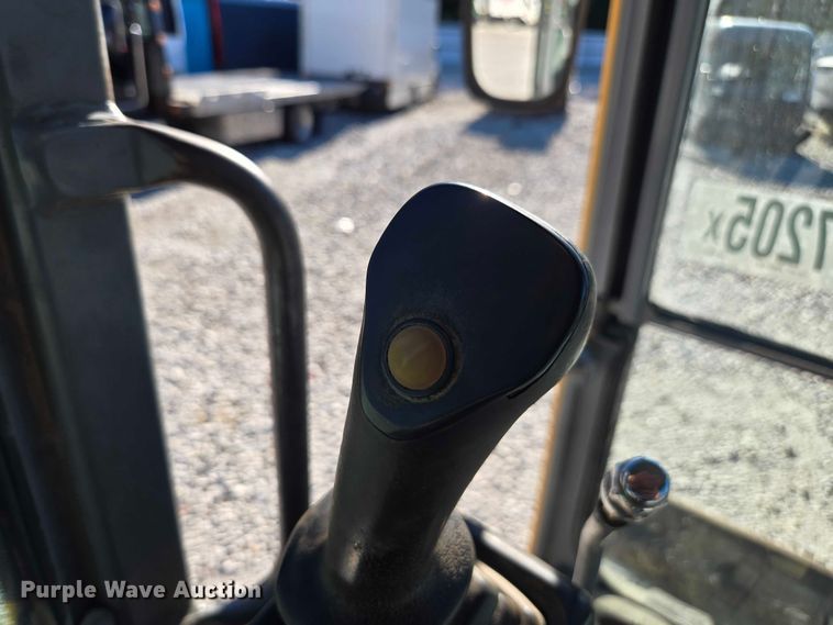 image for item YA1366 2008 Volvo ECR88 mini excavator