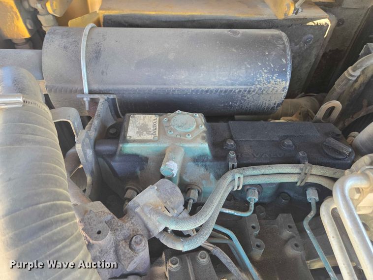 image for item YA1366 2008 Volvo ECR88 mini excavator