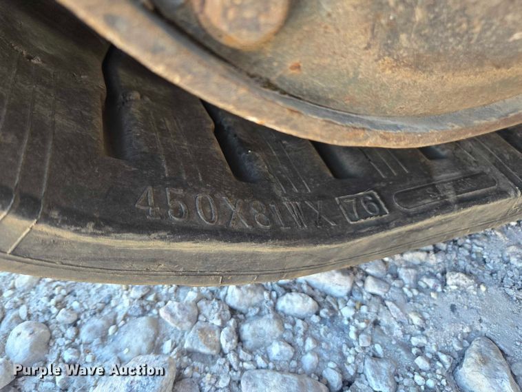 image for item YA1366 2008 Volvo ECR88 mini excavator