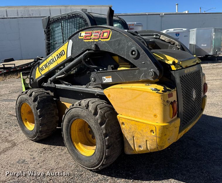 image for item YA1377 2012 New Holland L230 skid steer loader