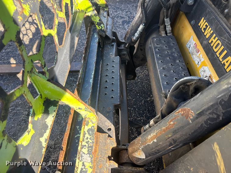 image for item YA1377 2012 New Holland L230 skid steer loader