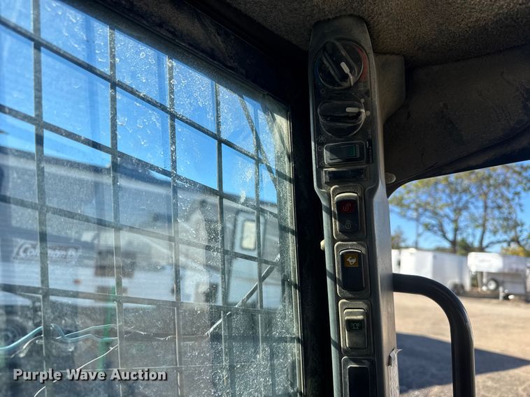 image for item YA1377 2012 New Holland L230 skid steer loader