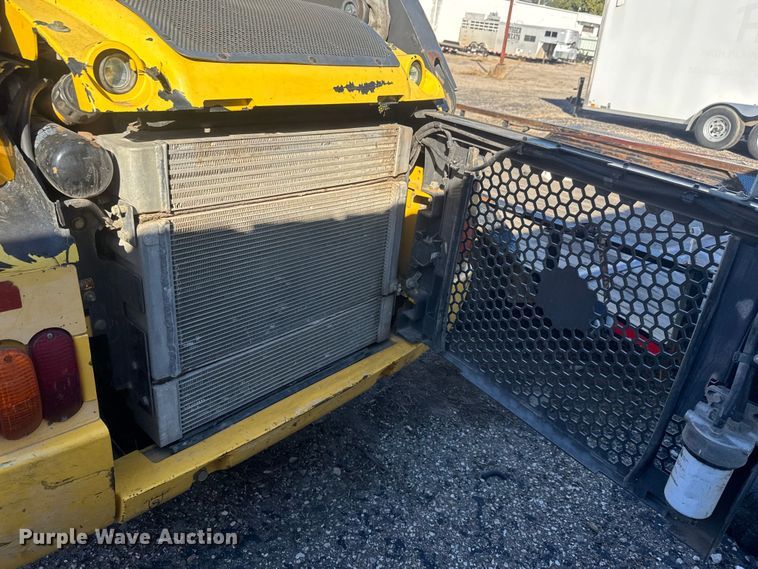 image for item YA1377 2012 New Holland L230 skid steer loader