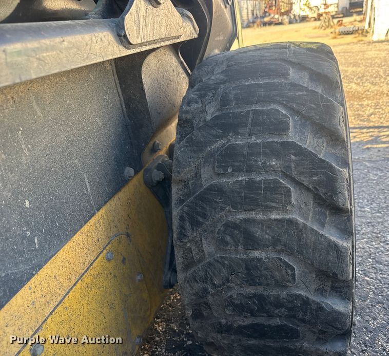 image for item YA1377 2012 New Holland L230 skid steer loader