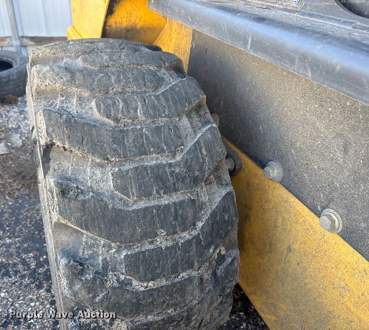 image for item YA1377 2012 New Holland L230 skid steer loader