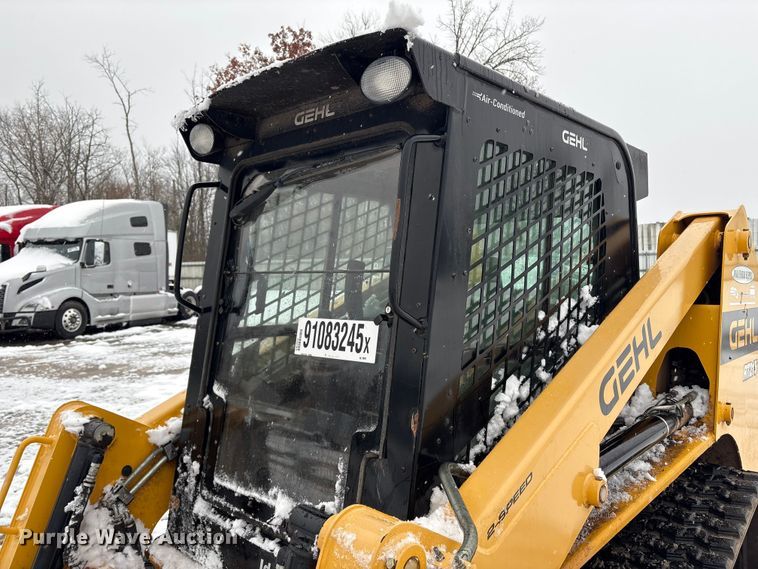 image for item YA1459 2019 Gehl RT215 tracked skid steer loader