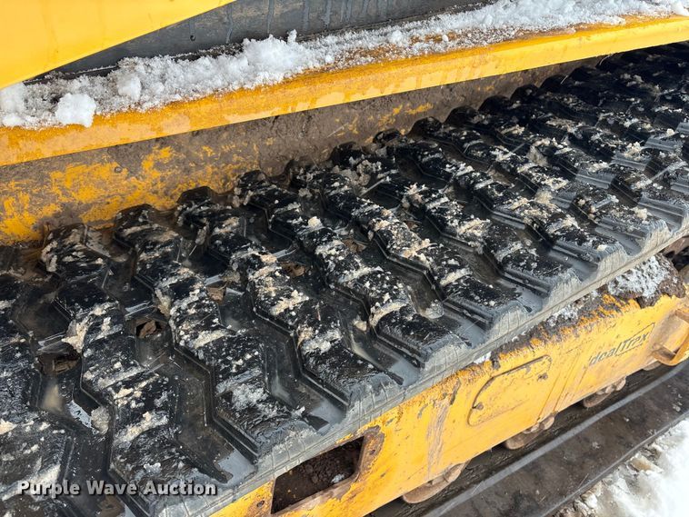 image for item YA1459 2019 Gehl RT215 tracked skid steer loader