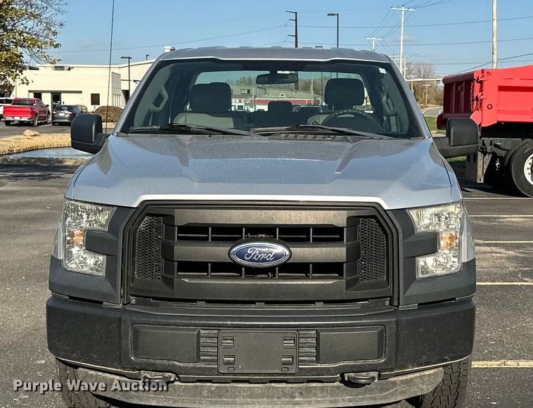 image for item DF8638 2016 Ford F150 SuperCab pickup truck