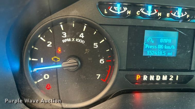 image for item DF8638 2016 Ford F150 SuperCab pickup truck