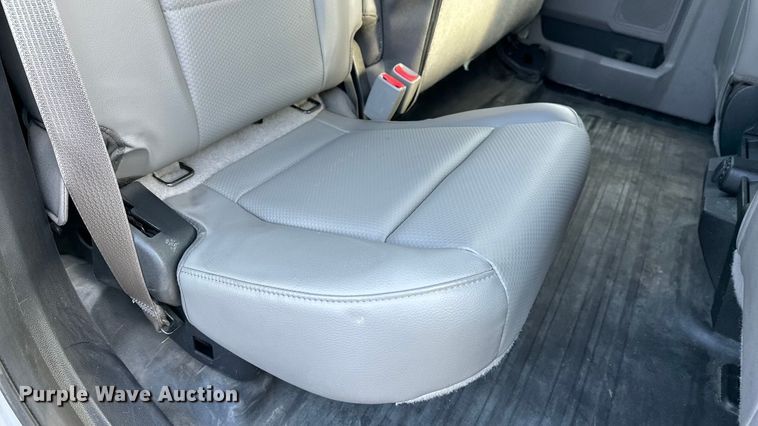 image for item DF8638 2016 Ford F150 SuperCab pickup truck