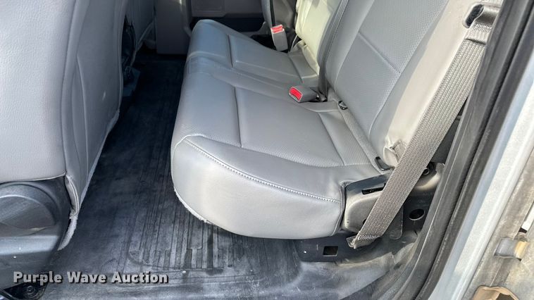 image for item DF8638 2016 Ford F150 SuperCab pickup truck