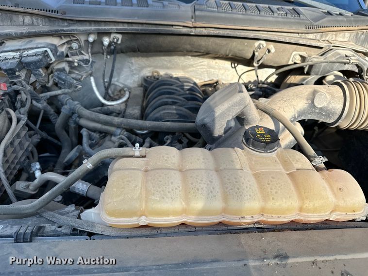 image for item DF8638 2016 Ford F150 SuperCab pickup truck