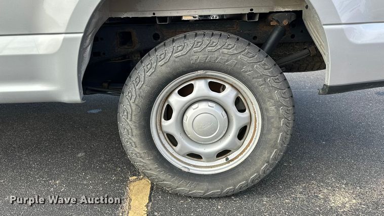 image for item DF8638 2016 Ford F150 SuperCab pickup truck