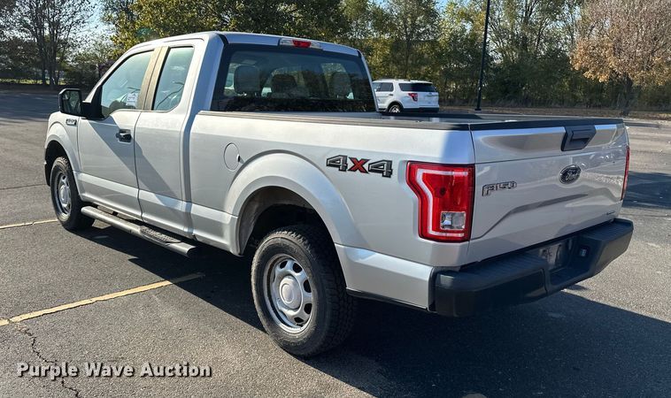 image for item DF8639 2016 Ford F150 SuperCab pickup truck