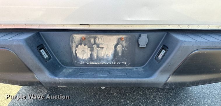 image for item DF8639 2016 Ford F150 SuperCab pickup truck