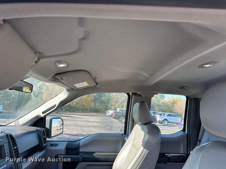 image for item DF8639 2016 Ford F150 SuperCab pickup truck