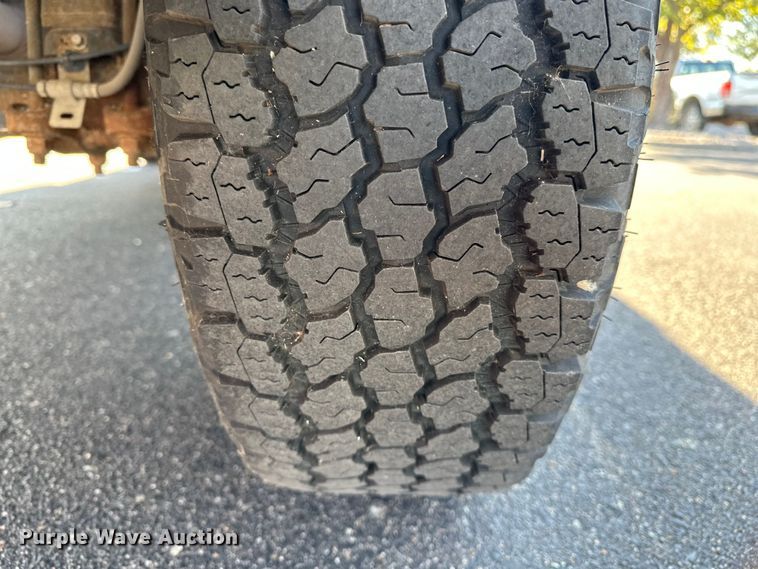 image for item DF8639 2016 Ford F150 SuperCab pickup truck