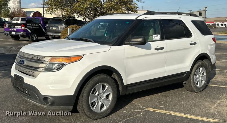 2014 Ford Explorer SUV in Manhattan, KS | Item DF8640 sold | Purple Wave