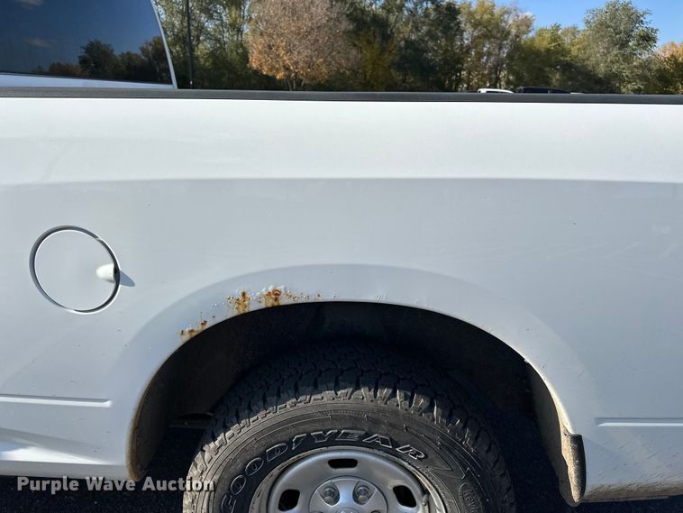 image for item DF8641 2017 RAM 1500 Quad Cab pickup truck