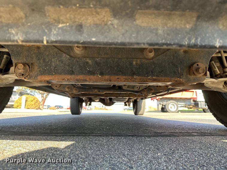 image for item DF8641 2017 RAM 1500 Quad Cab pickup truck