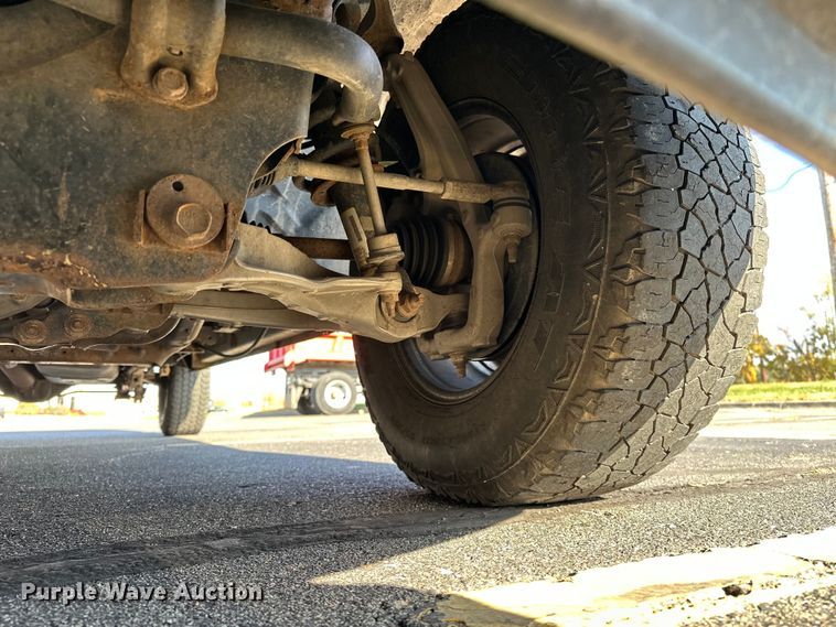 image for item DF8641 2017 RAM 1500 Quad Cab pickup truck