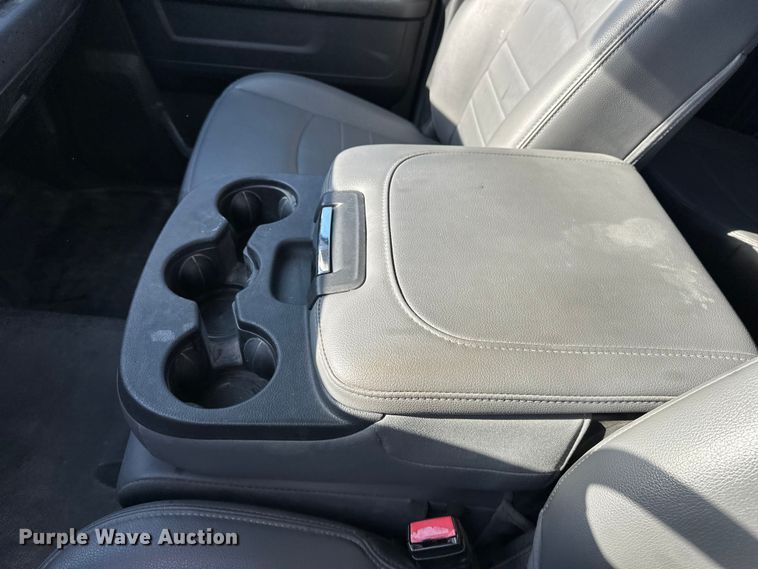 image for item DF8641 2017 RAM 1500 Quad Cab pickup truck