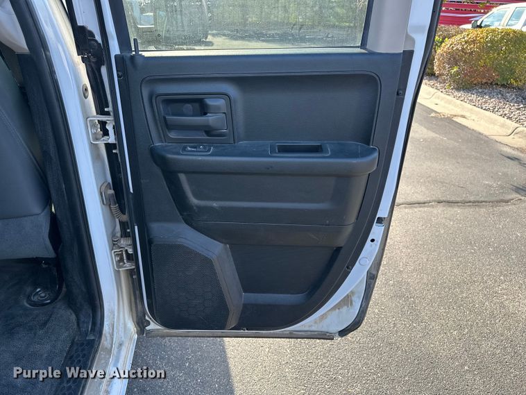 image for item DF8641 2017 RAM 1500 Quad Cab pickup truck