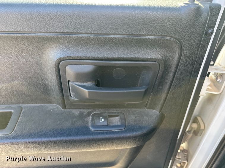 image for item DF8641 2017 RAM 1500 Quad Cab pickup truck