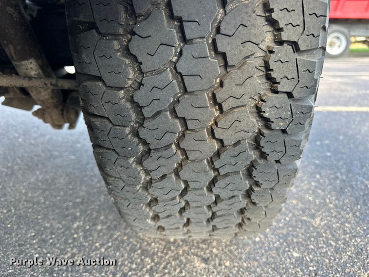 image for item DF8641 2017 RAM 1500 Quad Cab pickup truck