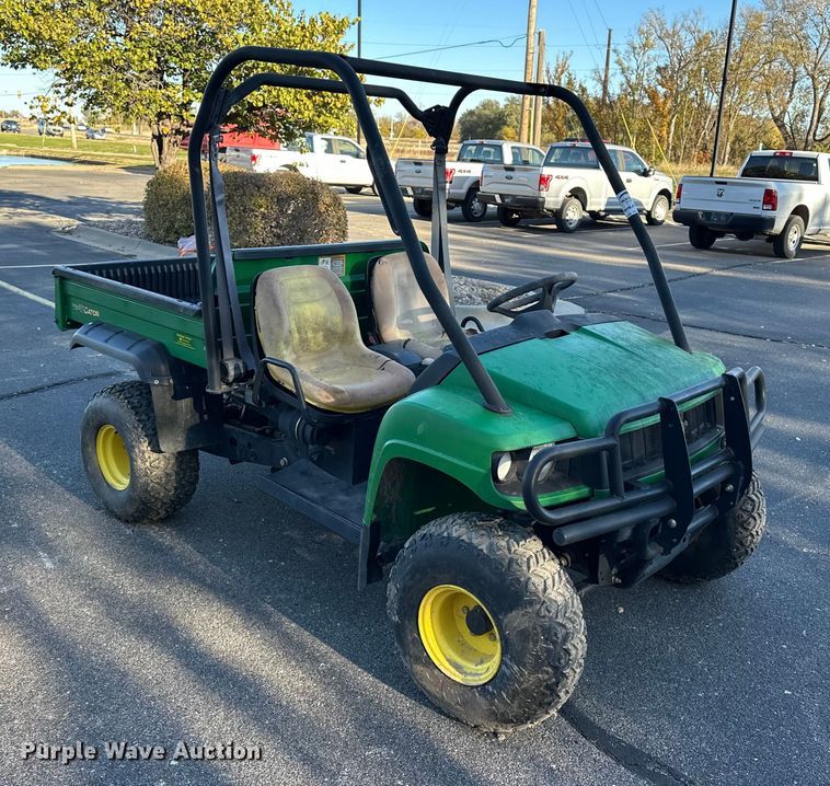 image for item DF8644 2010 John Deere Gator HPX utility vehicle