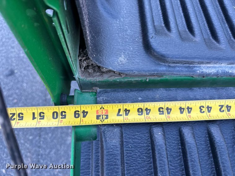 image for item DF8644 2010 John Deere Gator HPX utility vehicle