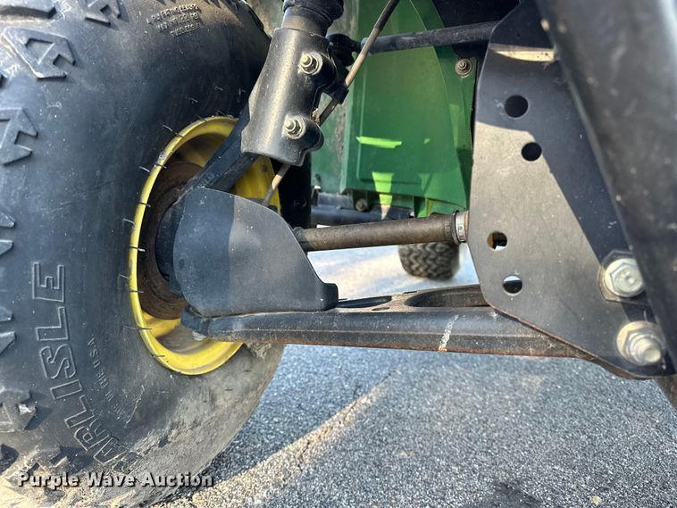 image for item DF8644 2010 John Deere Gator HPX utility vehicle