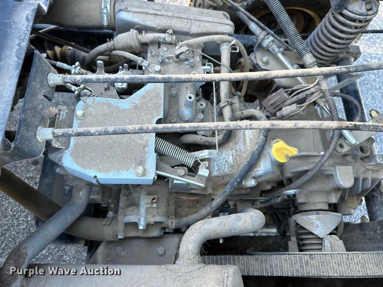 image for item DF8644 2010 John Deere Gator HPX utility vehicle