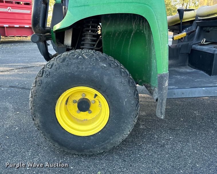 image for item DF8644 2010 John Deere Gator HPX utility vehicle
