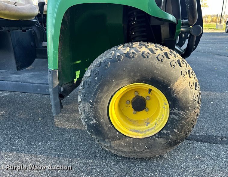 image for item DF8644 2010 John Deere Gator HPX utility vehicle