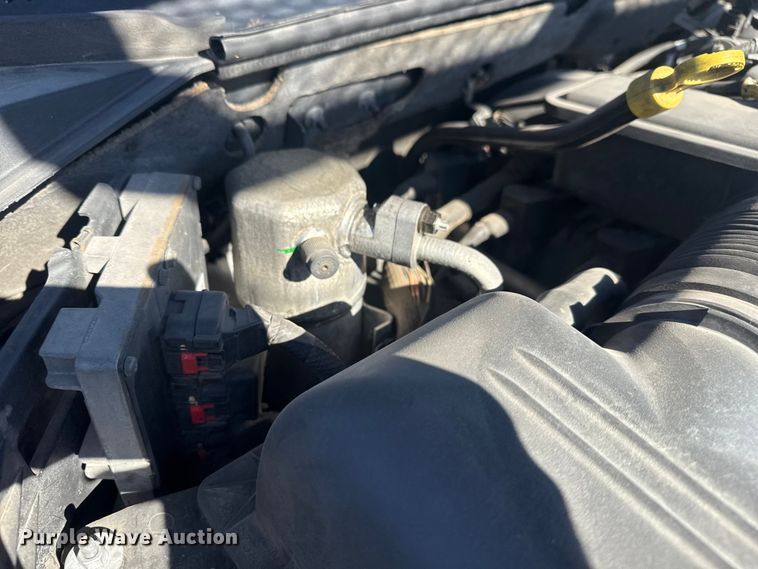 image for item DJ7993 2008 Dodge Dakota Crew Cab pickup truck