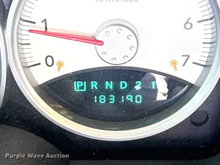 image for item DJ7993 2008 Dodge Dakota Crew Cab pickup truck