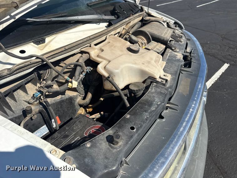 image for item DJ7994 2002 Chevrolet Express van