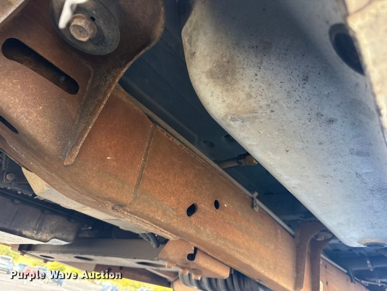 image for item DJ7994 2002 Chevrolet Express van