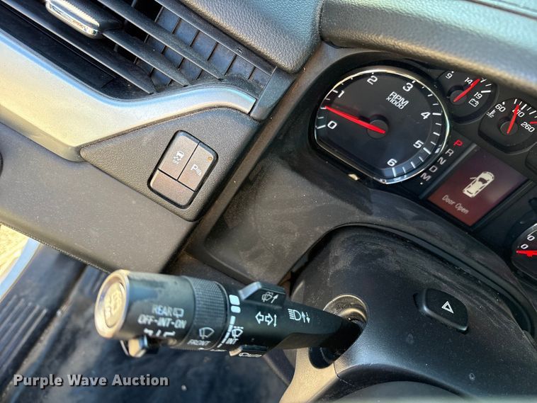 image for item DM1972 2015 Chevrolet Tahoe Police SUV