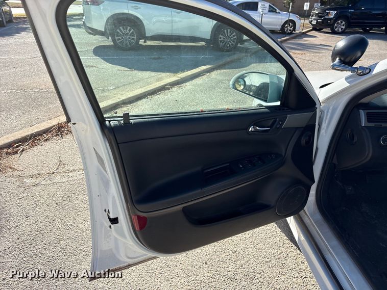 image for item DM1974 2013 Chevrolet Impala Police Cruiser 