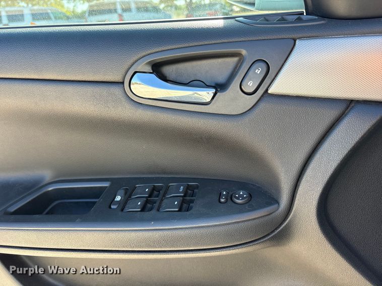 image for item DM1974 2013 Chevrolet Impala Police Cruiser 