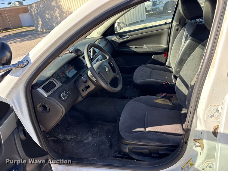 image for item DM1974 2013 Chevrolet Impala Police Cruiser 