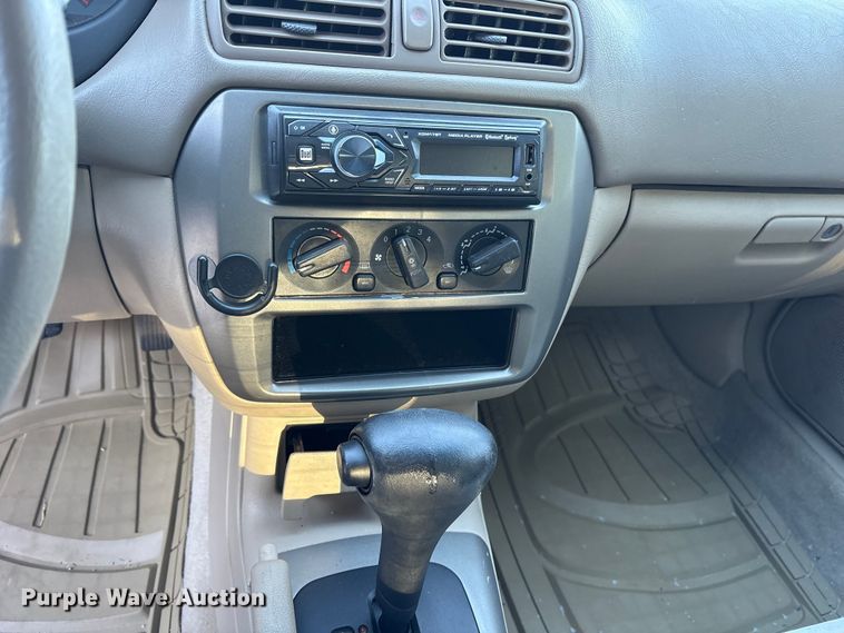 image for item DM1975 2002 Mitsubishi Galant ES 